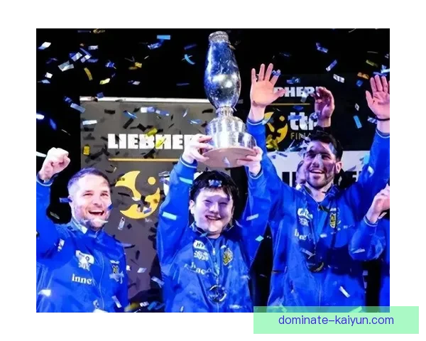 德甲夏季球员转会进入关键阶段，众多俱乐部备受关注