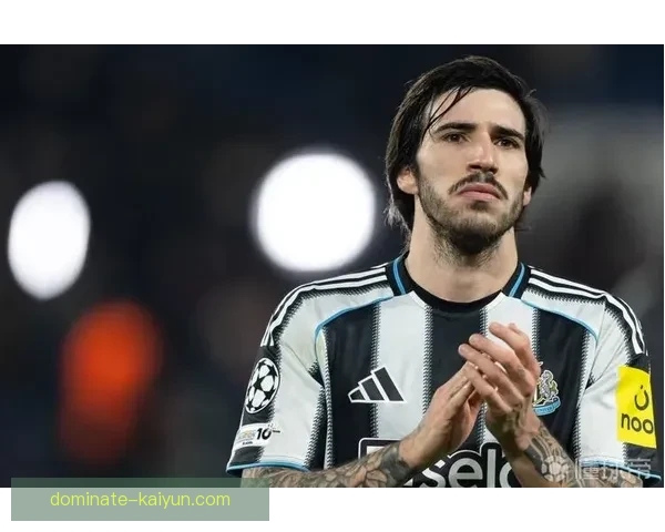 托纳利中场屏障持续提升，成为球队战术核心的重要角色