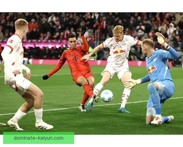 穆西亚拉无球跑动效率持续提升，展现出更强的比赛影响力