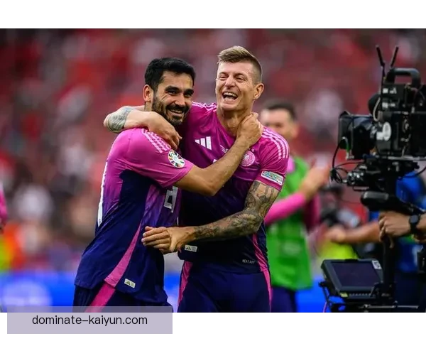 克罗斯传球视野展现大师级掌控力，持续提升球队进攻流畅度